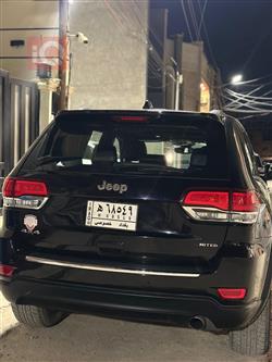 جیپ گراند شیرۆکی